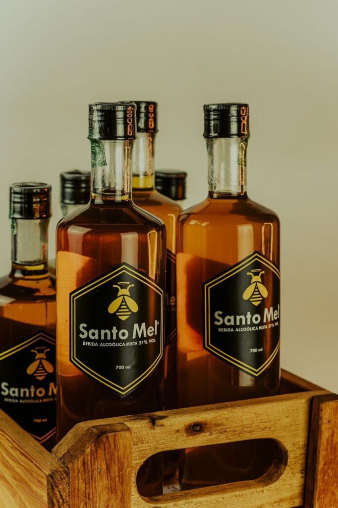 foto do site, engradado santo mel